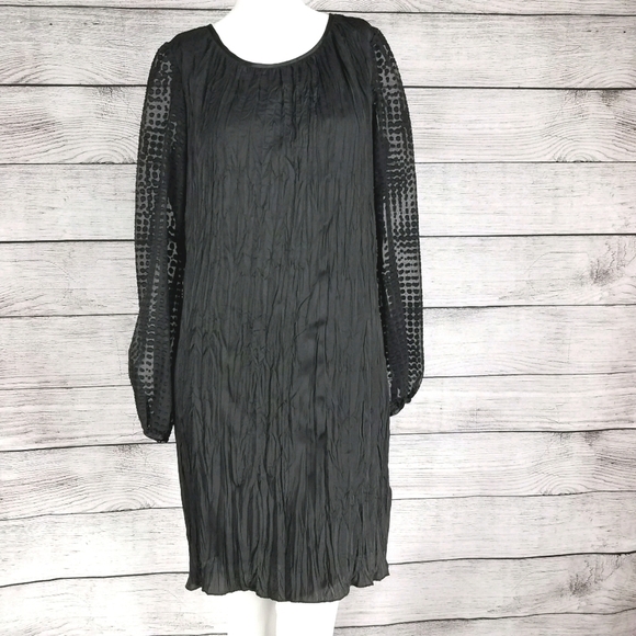 Christopher Deane Dresses & Skirts - Christopher Deane Anthropologie 4 Shift Dress LBD Long sleeves